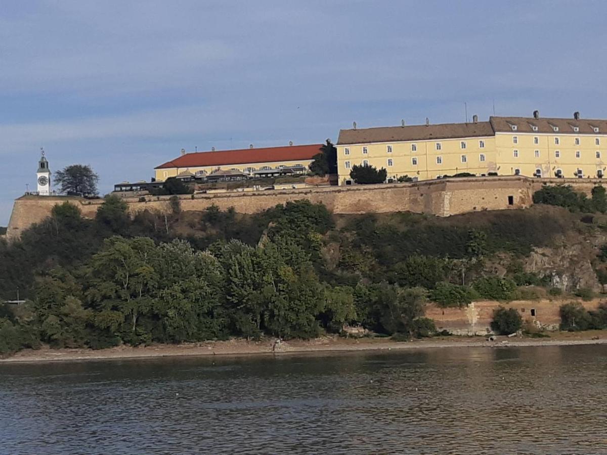 Sweet Home Danube Liman Apartment Novi Sad Exteriör bild